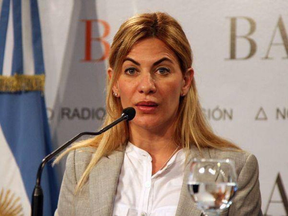 Nora De Luca: "El pago a los docentes est garantizado"