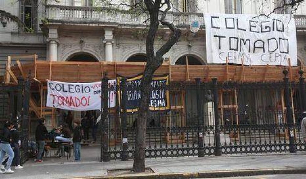 Ya son 41 las escuelas tomadas