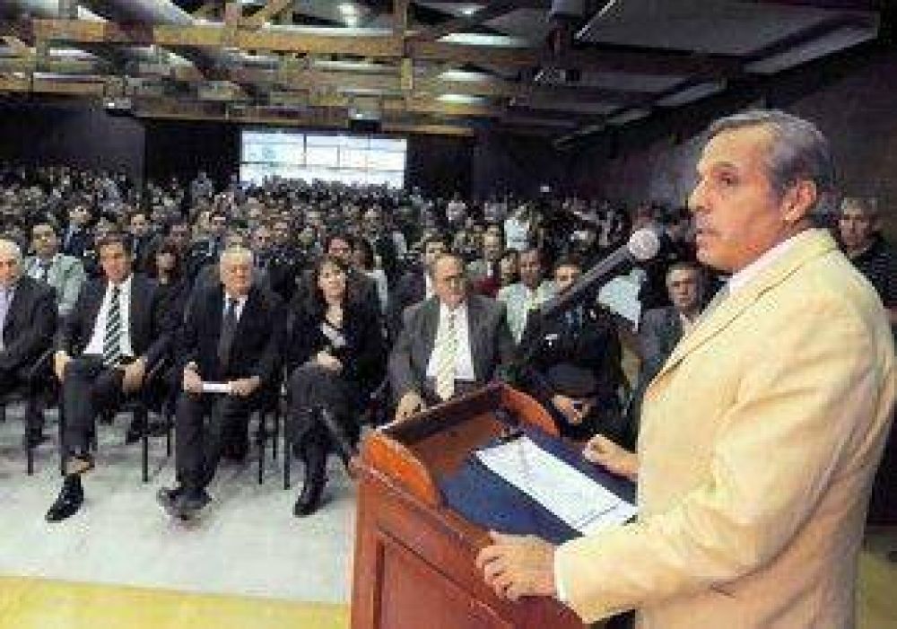 Habr� m�s patrulleros para el interior 