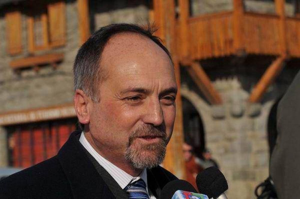  Renunci� Diego Puente