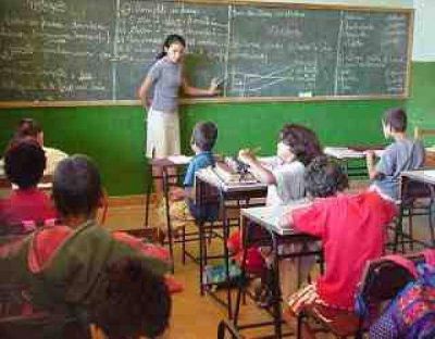 Detectaron 15 docentes �truchos� en Santiago del Estero, algunos de los cuales estar�an ejerciendo en R�o Grande 
