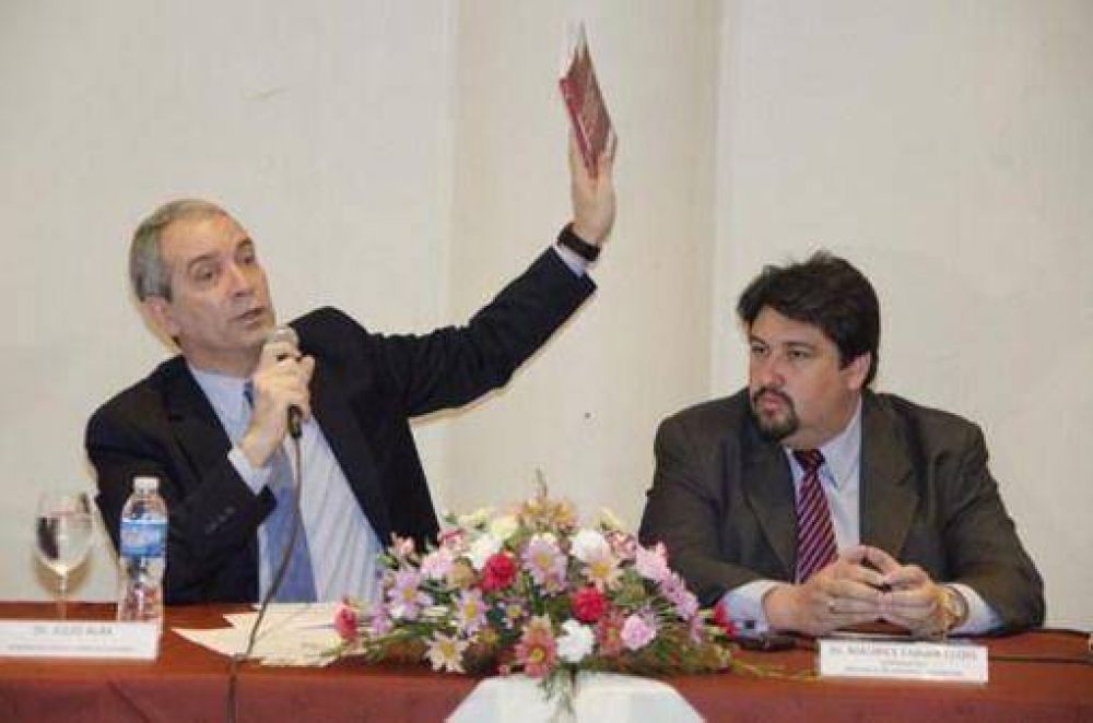Alak: �La evasi�n es un ataque directo contra el sistema econ�mico�