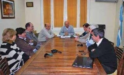 Autoridades municipales se reunieron con directivos de la C�mara de Comercio y Afines