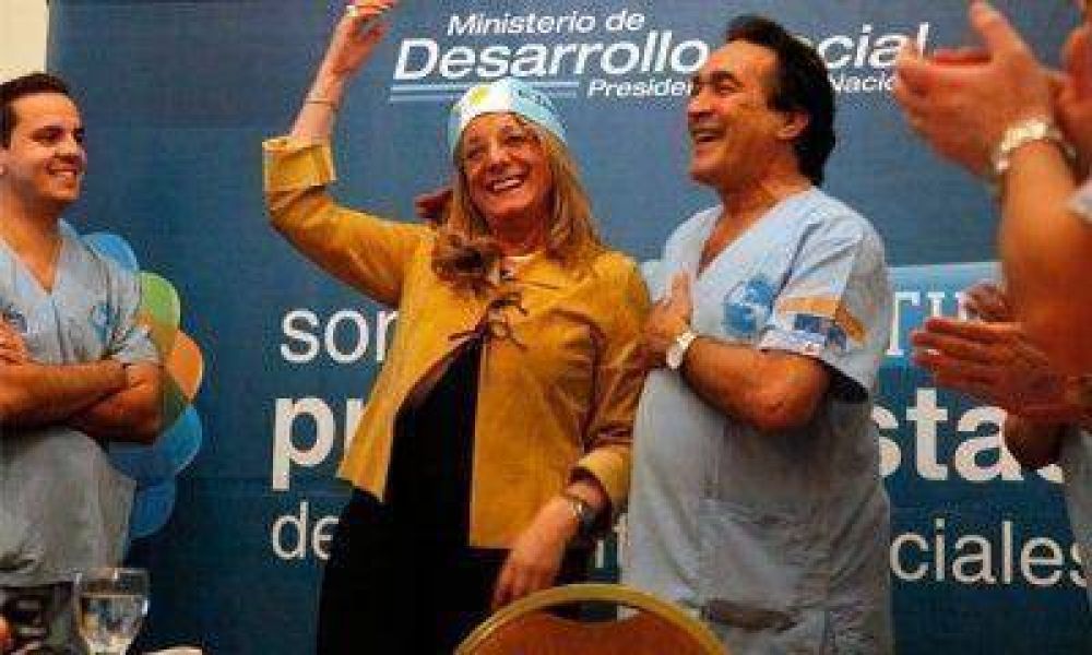 M�s de 40 personas recibieron operaciones est�ticas gratuitas en Alvear