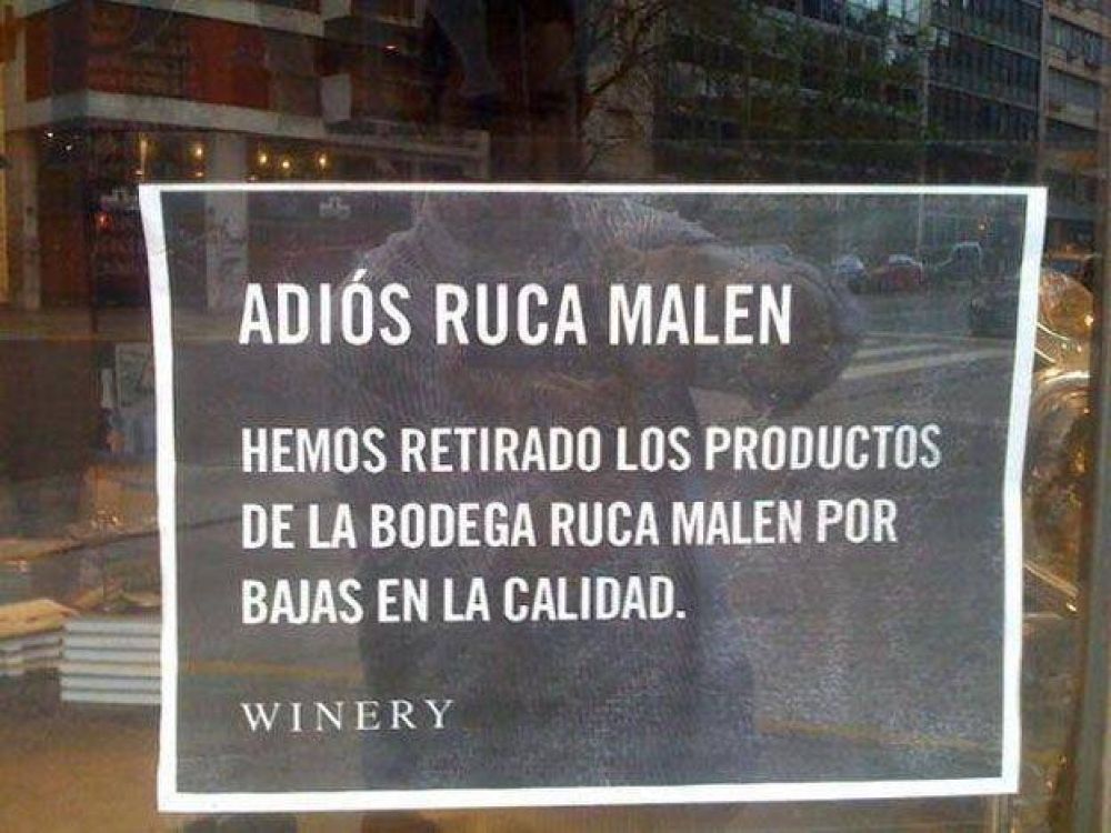 Pelea comercial entre bodega mendocina y cadena de vinos termin� en escrache