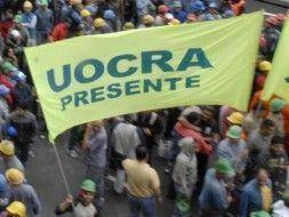 Levantan corte de Ruta 9 en Z�rate: Denuncian despidos, amenazas y patotas de la Uocra