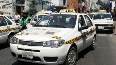  En las pr�ximas semanas se aprobar� un tarifazo en el servicio de taxis