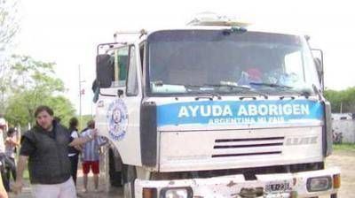 El grupo Ayuda Aborigen Argentina viaj� a Chaco a llevar ropa, medicamentos y alimentos