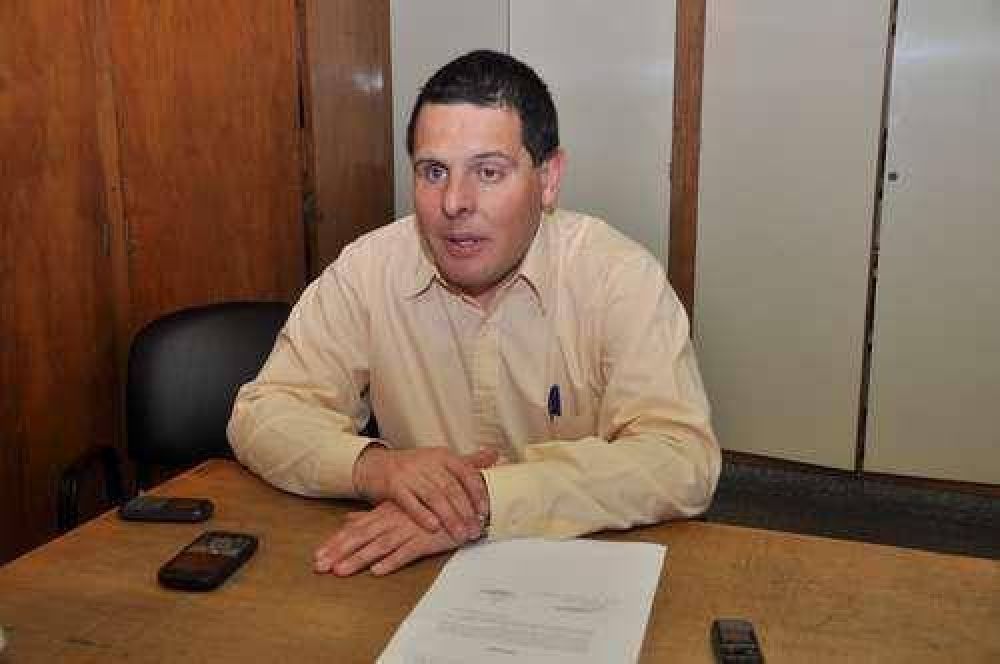 Se prorrog� el cese de servicios del personal auxiliar