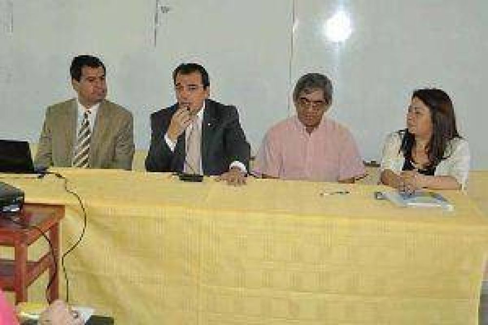 �ngel Niccolai abri� seminario internacional Zicosur NEA-NOA