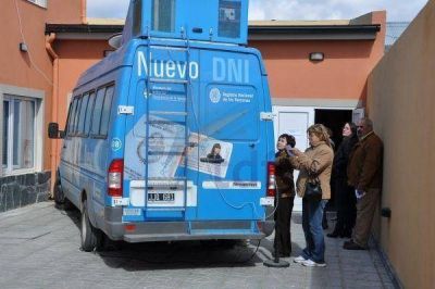 Volver� a Tierra del Fuego el Cami�n-Fabrica de DNI y Pasaportes