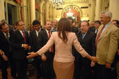 Los jefes del Conurbano apoyan el 28 J