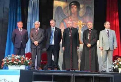 San Miguel conmemor� a su santo patrono
