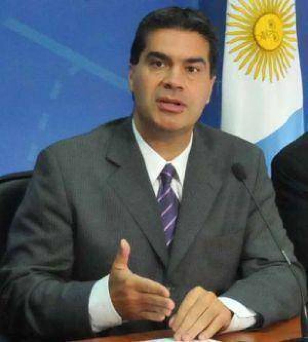 El gobernador calific� de bajeza y operaci�n de prensa a una publicaci�n del Grupo Clar�n  