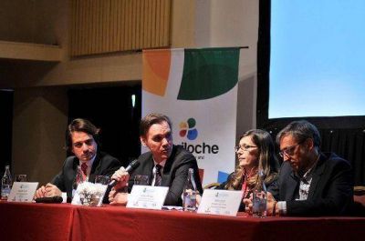  Comenz� congreso de turismo idiom�tico