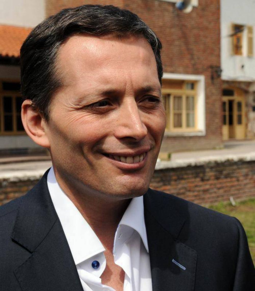 Gray: �El municipio avanza en obras�