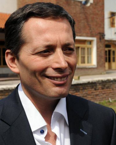 Gray: �El municipio avanza en obras�