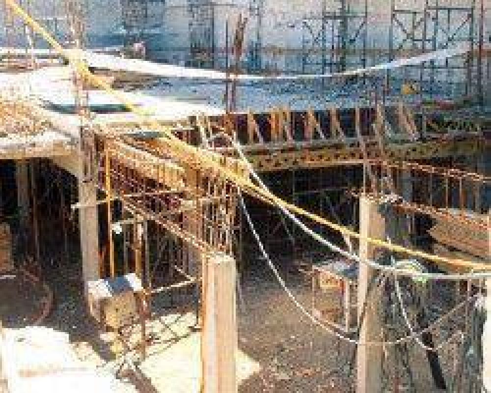 La construcci�n disminuy� y hay temor