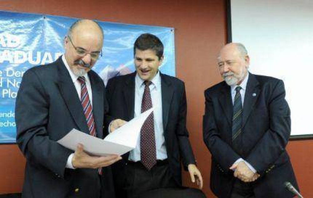 Ciano asisti� al XXI Encuentro de ex Becarios Especialistas en Relaciones Laborales