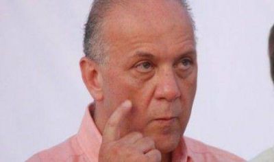 Thomas: �El modelo neoliberal cae por su propio peso y est� en velatorio�