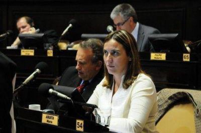 Arata: �Se necesita con urgencia la reparaci�n y repavimentaci�n de la Ruta Provincial N� 65�