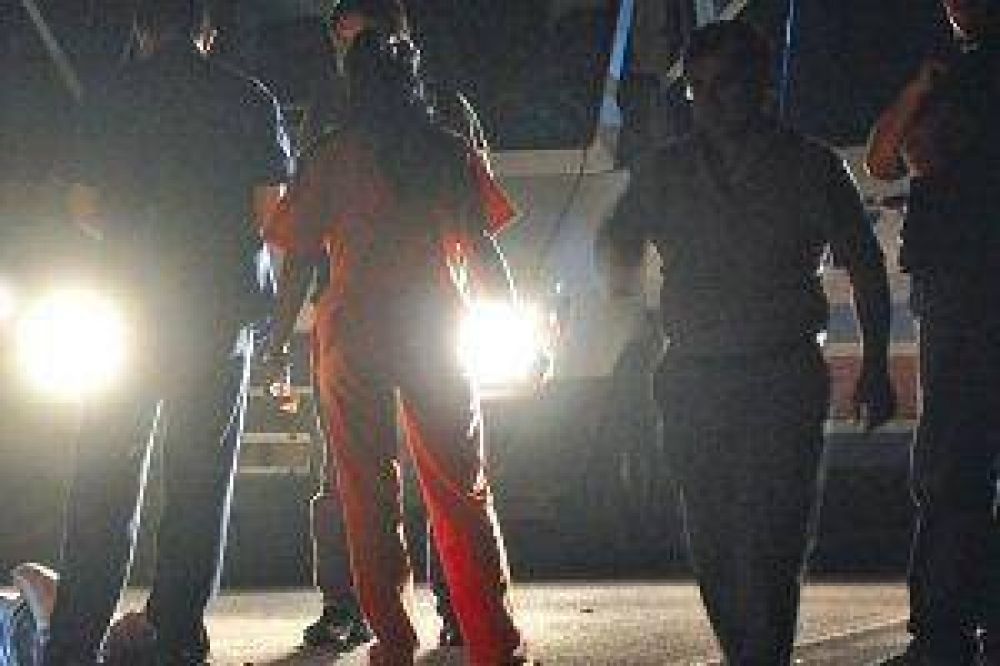 Auto embisti� a tres adolescentes en La Banda y mat� a una chica de 19 a�os