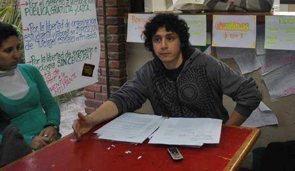 �Si estaban habilitados para cobrar el aumento, lo estaban para cobrar el descuento en el colectivo�