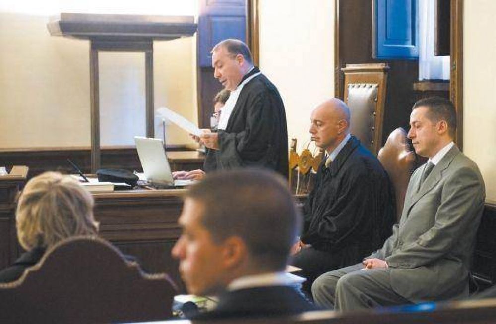 El mayordomo afirm� que el Papa es un hombre "f�cil de manipular"