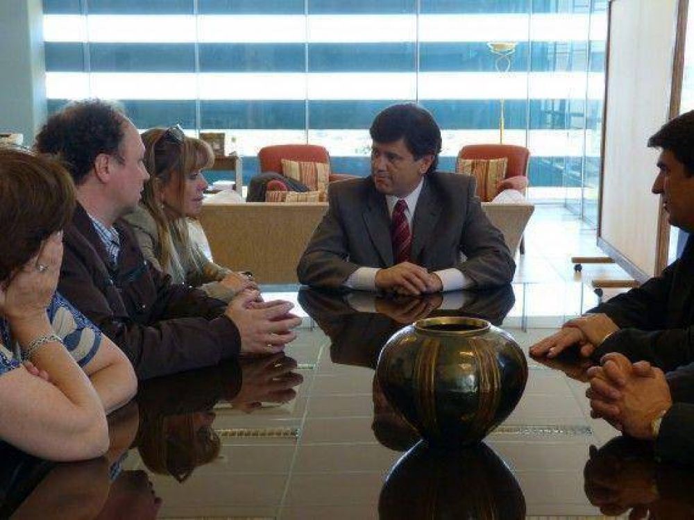 Mones Ruiz recibi� a funcionarios de Infraestructura Penitenciaria de la Naci�n