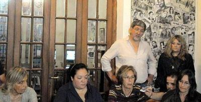 La Legislatura de C�rdoba inst� a respetar la institucionalidad democr�tica
