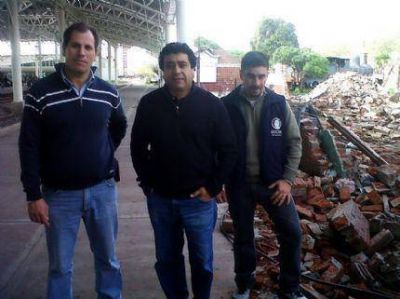 C�sar Trujillo caratul� de �lamentable� que hayan frenado las obras en la Estaci�n de Trenes y le respondi� a los vecinos de Parque Luro