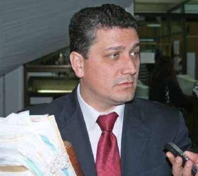Ag�ero dijo que �l propuso el avenimiento en el caso Carla	
