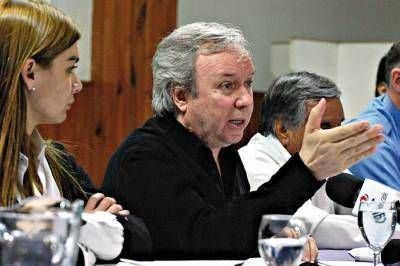 Peralta insisti� en la necesidad de un empr�stito