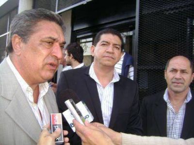 Los intendentes Secco y Slezack expresaron su apoyo a los emprendimientos del polo petroqu�mico