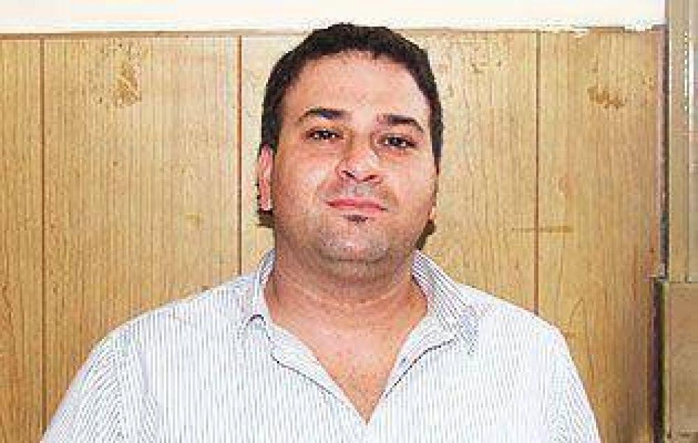 LAN�S: �Nuestra agenda no la marca el Intendente�