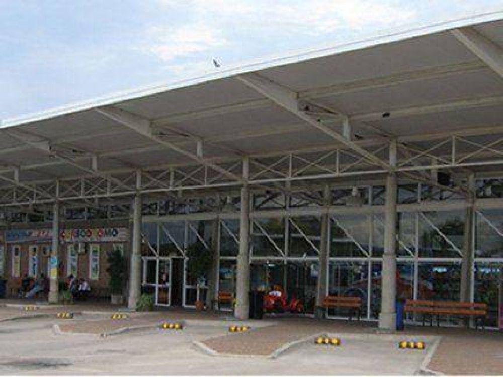 Tres empresas de colectivos no podr�n ingresar a la terminal de Gualeguaych�