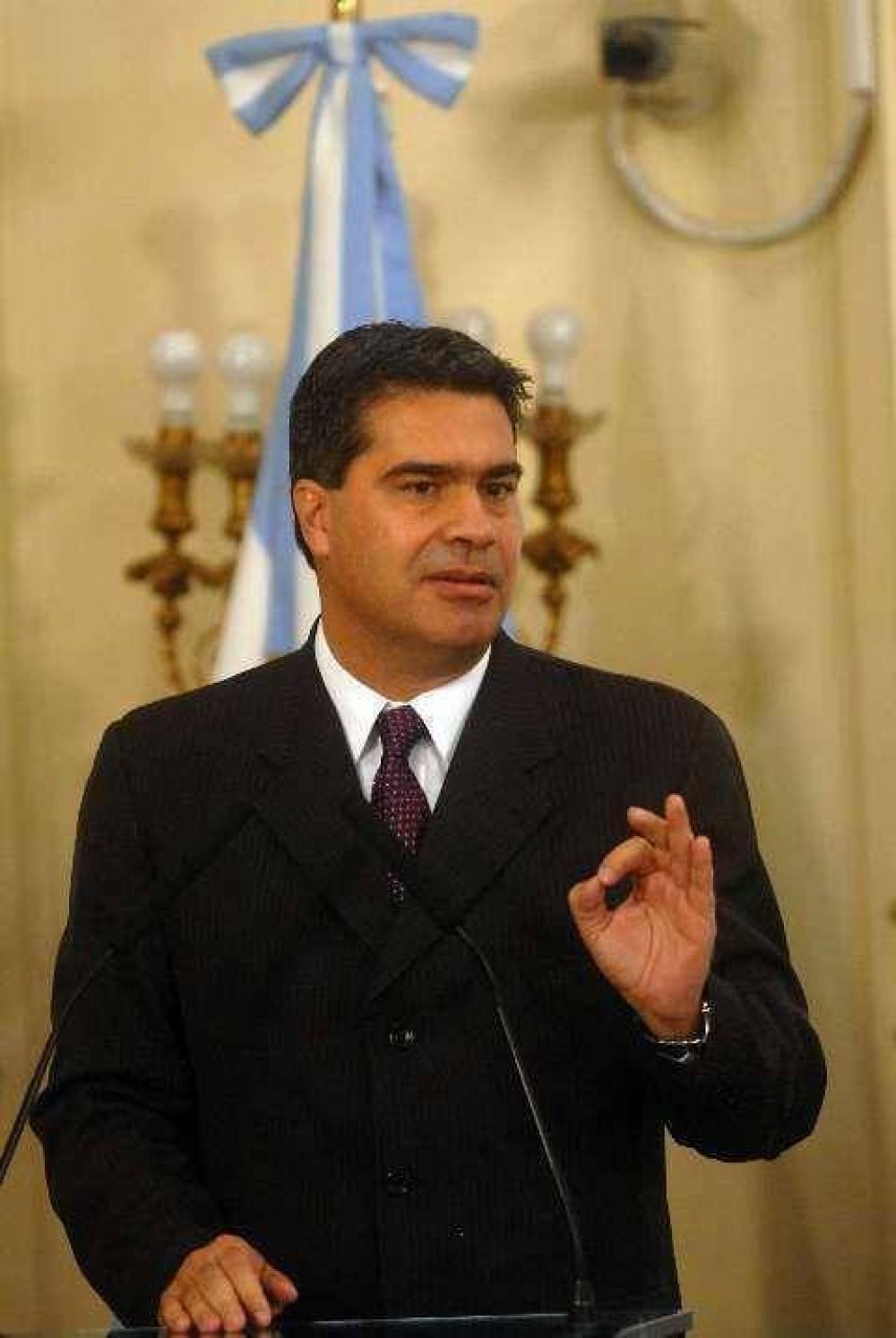 En Brasil se r�en de Capitanich y se quejan de la mezcla de �f�tbol y pol�tica�