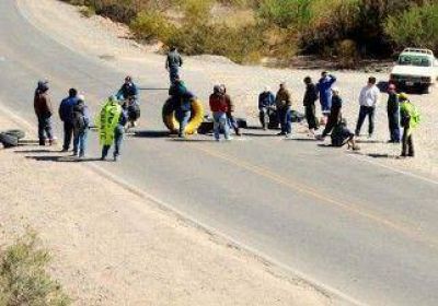 Desocupados de la UOCRA de Rinc�n endurecieron la protesta contra Vale 