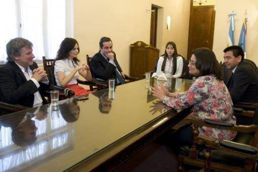Corpacci recibi� a autoridades del Ministerio del Interior y Transporte de la Naci�n