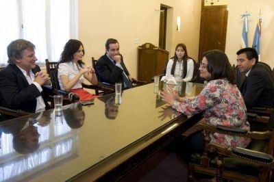 Corpacci recibi� a autoridades del Ministerio del Interior y Transporte de la Naci�n