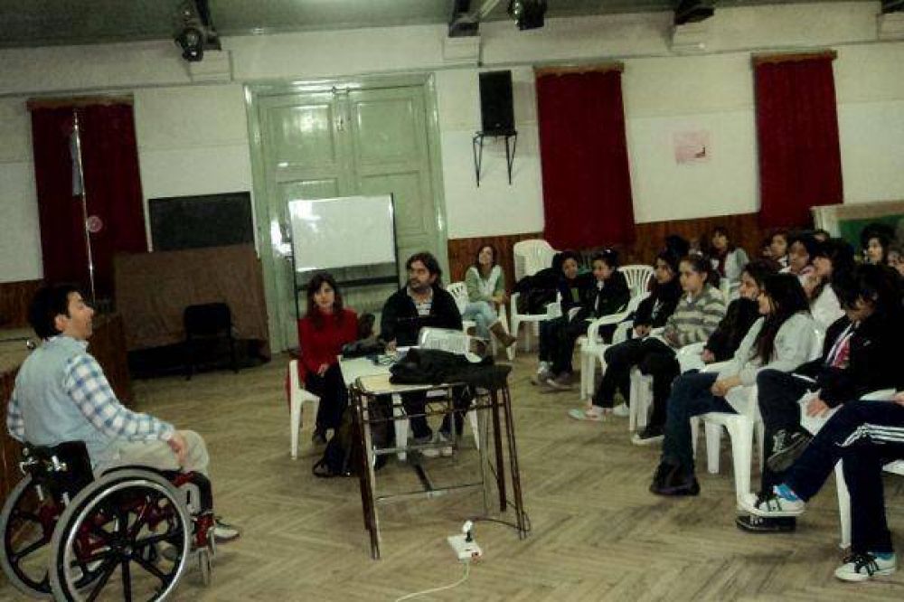  Realizan campa�a sobre discapacidad