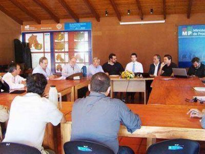 Mejoran competitividad de complejo  Foresto industrial 
