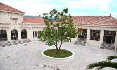 Reabre hoy sus puertas el Colegio  �T. S de Bustamante� 