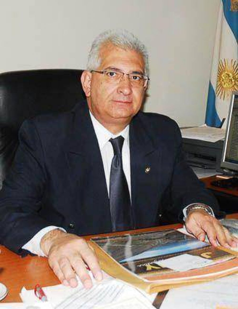 Tobchi destac� avances en Proceso de industrializaci�n.