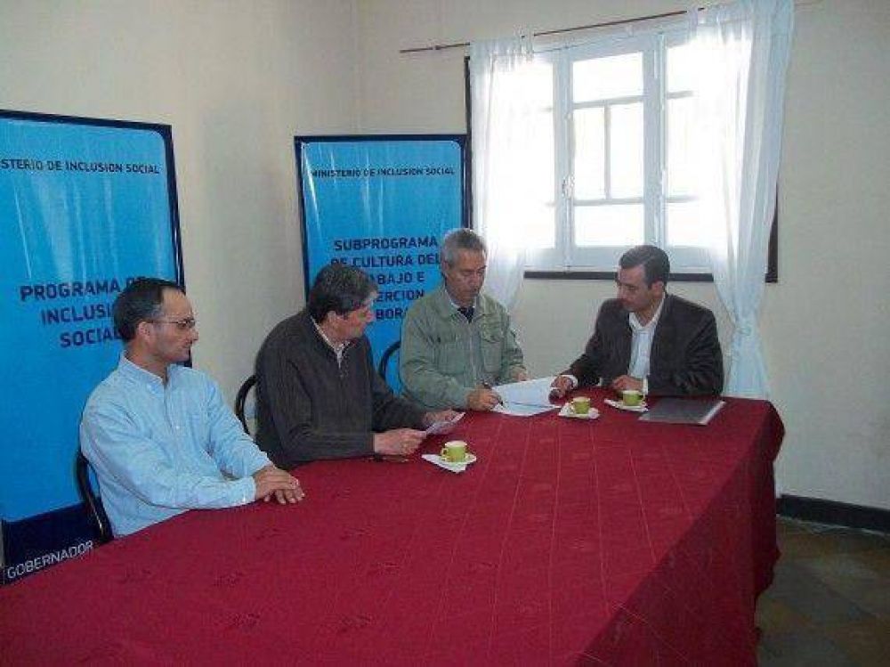 El Ministerio de Inclusi�n Social firm� un Convenio de Capacitaci�n y con la Empresa Energ�a San Luis SAPEM