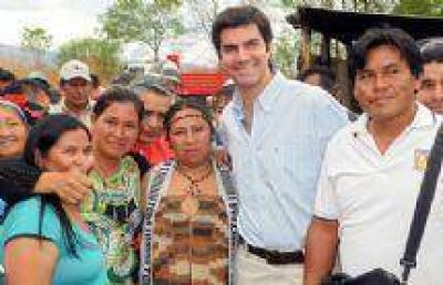 Urtubey particip� en la comunidad wich� del 25� aniversario del IPPIS