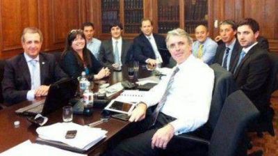 Chubut coloc� deuda por 128,5 millones de pesos