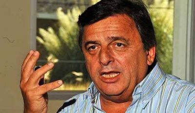 Opositores tratan de confluir para acorralar al sector de Negri