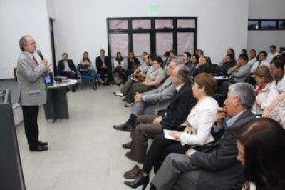 EL Jefe de Gabinete cerr� la jornada de capacitaci�n sobre geograf�a de Formosa