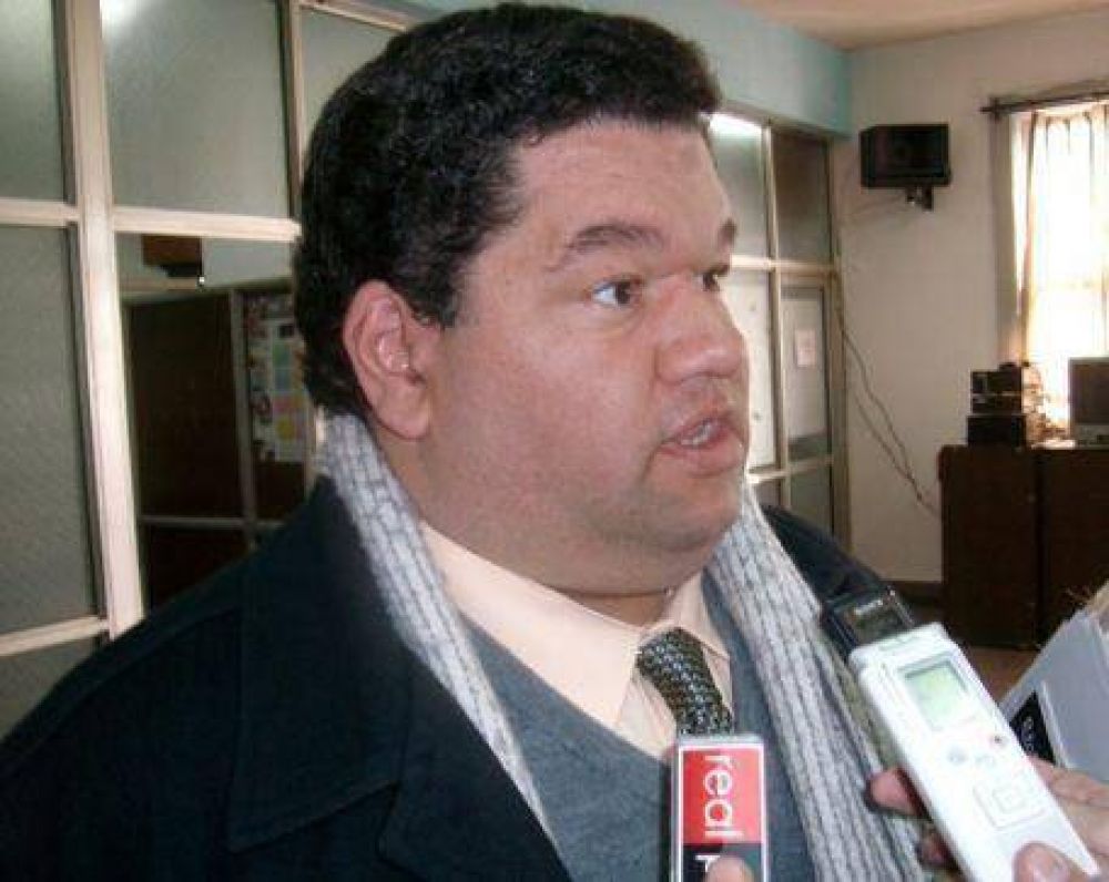Jorge Nedela: �Es preocupante tener las obras del puerto terminadas y las de acceso no�